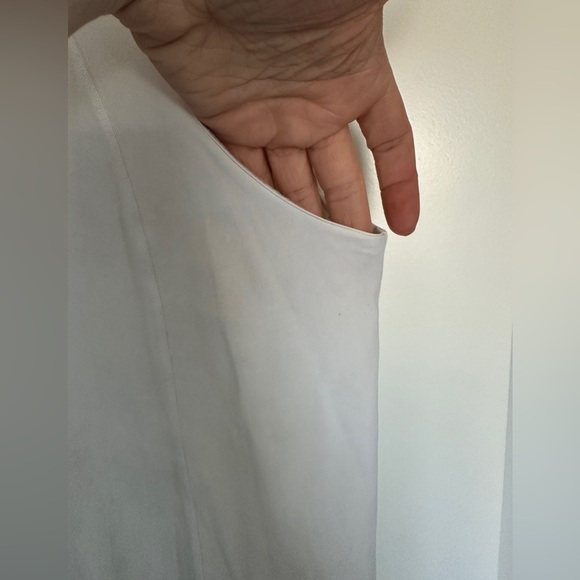 Lululemon Athletica White Sleeveless Sculpt Tank - Picture 4 of 5